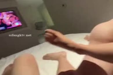 怎么你们俩一个比一个骚跟兄弟互换女友一起干这感觉倍爽了看着自己的女友让其他难人艹