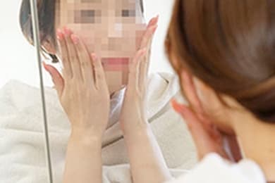 素人不化妆 - 羞于展示胸部和化妆的受虐女孩 绫野优