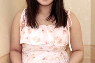 我向一个不喜欢男人的女同性恋者展示了如何与男人性交。高山咲