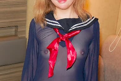 穿着透明制服的素人女孩经常撒尿和射精 东云司