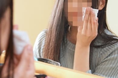 素人素颜～比露出阴部还尴尬～佐野静香