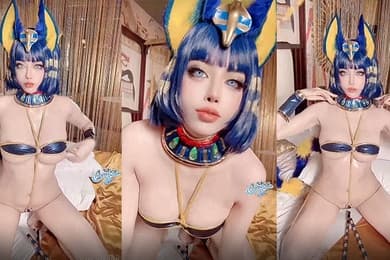 有眼福了来看看性感的cosplay女孩