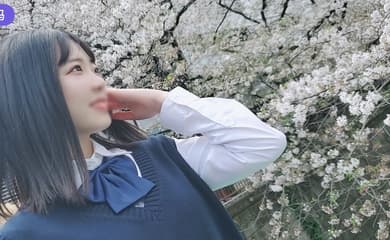 FC2-1920886 【完全顔出し·初撮影!!】18歳現女子生!無邪気な色白美女に2回中出し!!