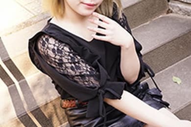 听着店长女朋友的电话,我睡着了。 酒井真美