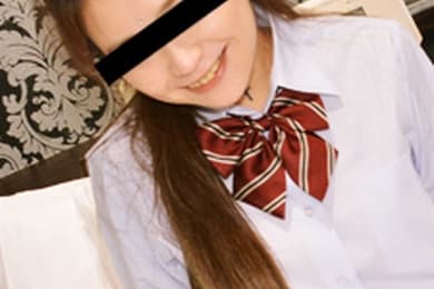 我给全身纹身的女朋友穿上制服,和她发生了性关系。令羽