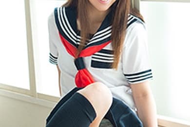 制服时代——好久没看到制服了,有点兴奋—桐山明里