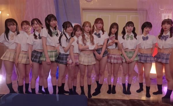 私立MOODYZスケベ特進科 青春フェラチオ学園 いつでも、どこでも、奪い合い超ハーレム!ぶっこ抜きバキュームで痴女られちゃうボク。 MOODYZ創立25周年記念Uncensored-MIRD-274